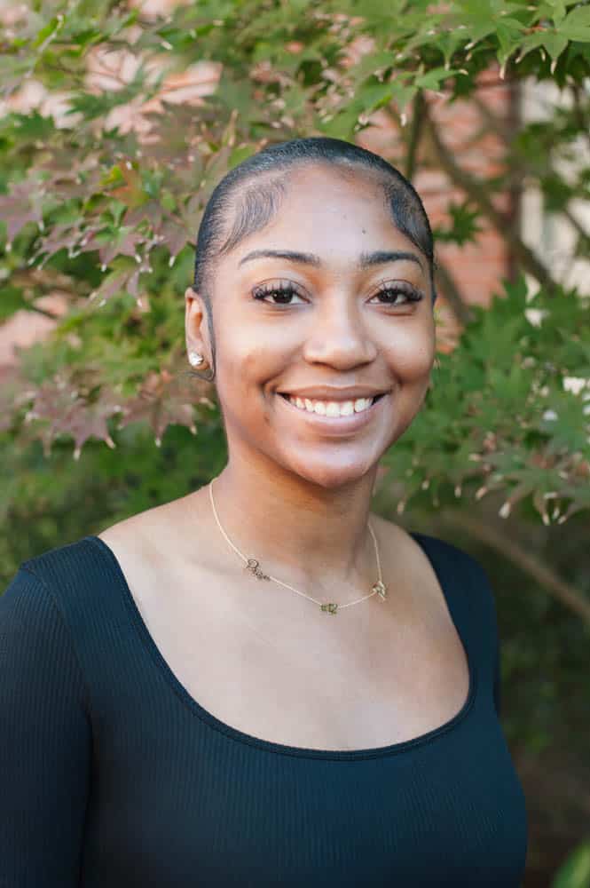 Ms Nyla Assistant